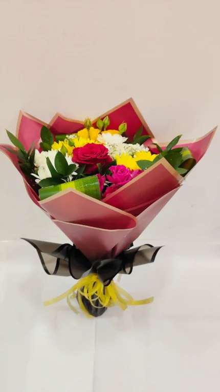 Mix flower small bouquet