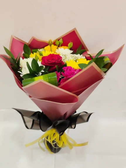 Mix flower small bouquet