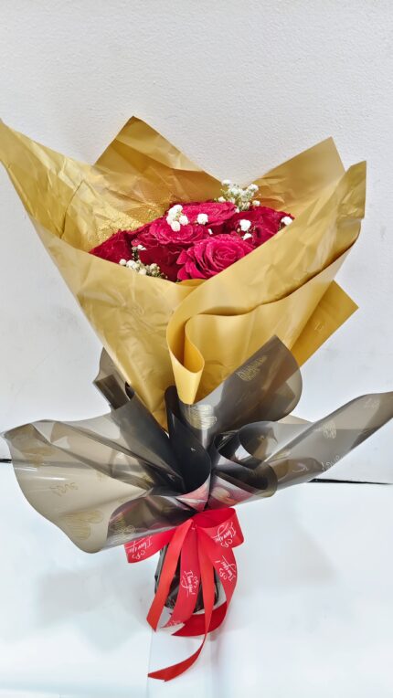 Medium Red rose bouquet